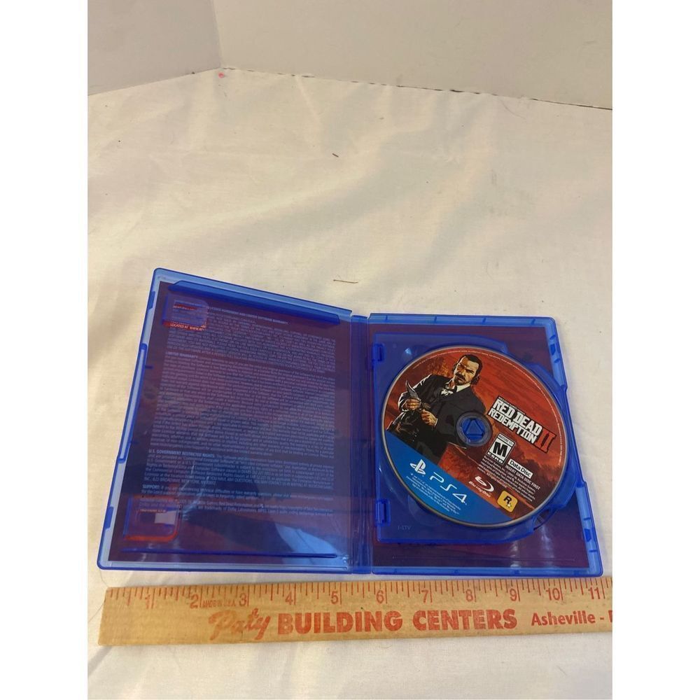 Red Dead Redemption II video game redemption and Instruction Book PS4 - Picture 3 of 5